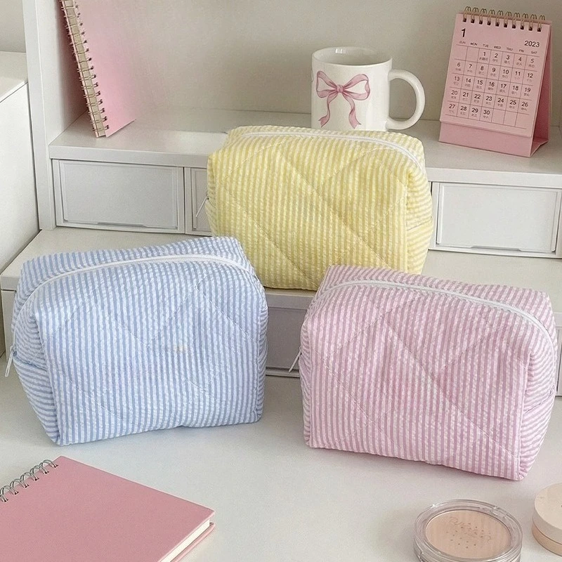 

Macaron striped cosmetic girl heart large capacity storage portable travel wash liner bag
