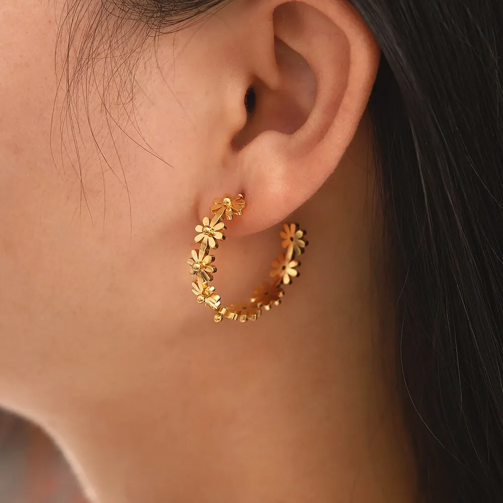 Mini Flower CC Hoop Earring 18K Gold Plated Fashion Golden Metal Trendy Brand Waterproof Jewelry Party Gift Women