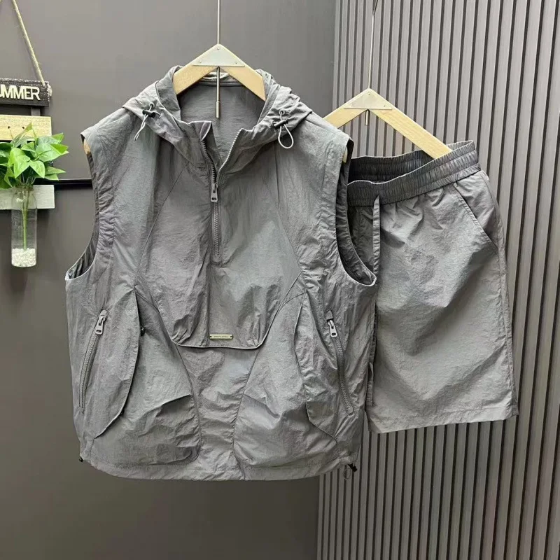 2026 Summer New Men's Casual Hooded Sleeveless 2 Piece Set Lightweight Ice Silk Loose Knee Length Shorts Korean Style view 2