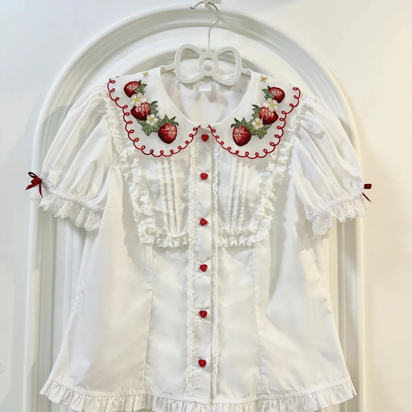 

NONSAR Japanese Cute Lolita Blouse Women Strawberry Embroidery Doll Collar Summer Shirt Tops Girls Sweet Puff Sleeve Chic Blouse