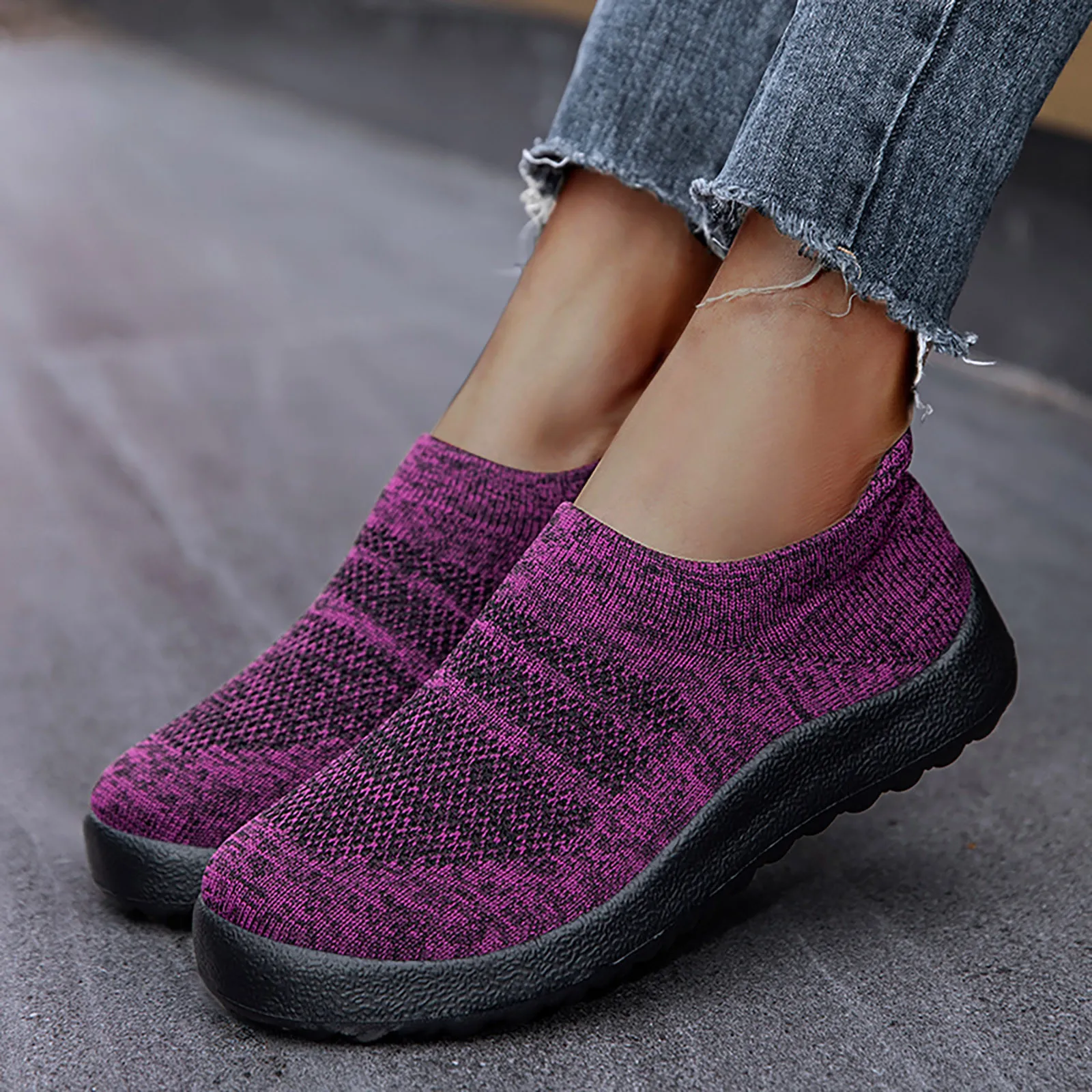 Fashion Spring And Summer Women Sports Shoes Flat Bottom Lightweight Slip On Fly Woven Mesh Women's Fresh Foam Sneaker