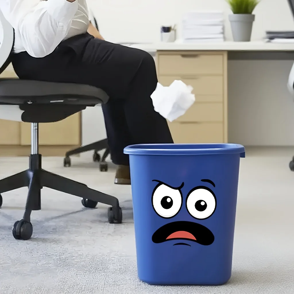 4 ملصقات كرتونية من مادة PVC على شكل وجه - ذاتية اللصق، لامعة، قابلة للإزالة | مناسبة لعلب القمامة والثلاجات والجدران والمراحيض. | استخدام داخلي/خارجي، يمكن التخلص منه | ديكورات الحفلات الخارجية، ديكورات المنزل #4