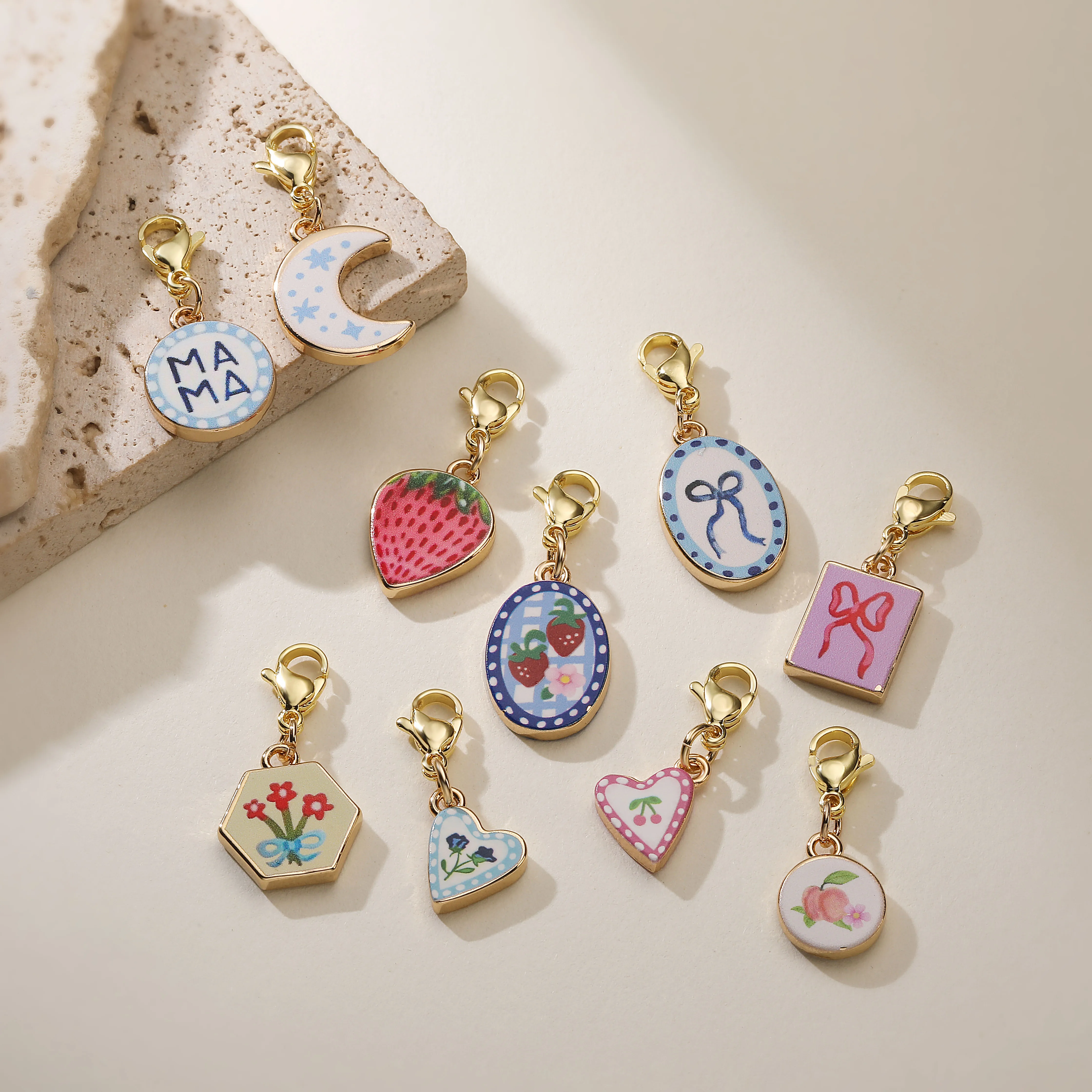 Stainless Steel Popular DIY Color Lobster Clasp Accessories Pendant For Women's Flower Strawberry Flower Charms Jewelry Mak