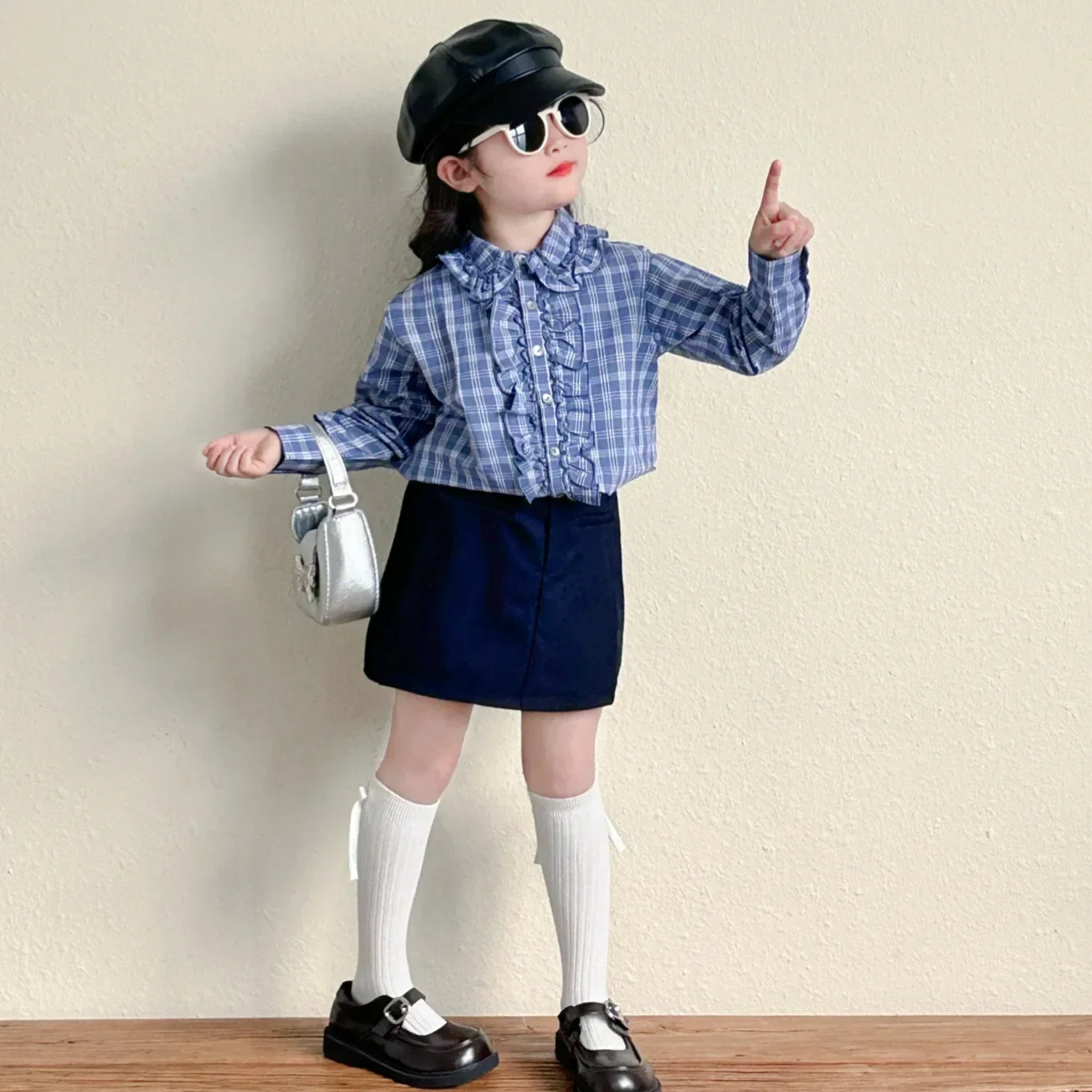 Baby Girls Shirt 2026 Spring New Korean Style Fashion Long Sleeve Checkered Shirt Vintage Lace Collar Shirt Kids Clothes Girls