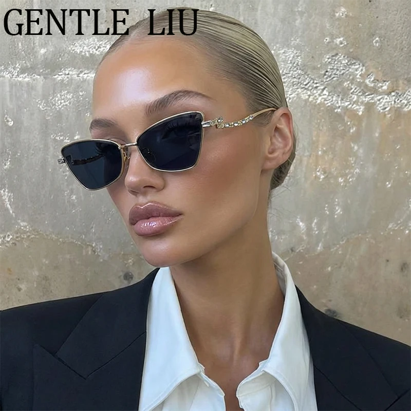 

Sexy Cat Eye Punk Sunglasses Women 2025 Luxury Brand Vintage Fashion Rhinestones Sun Glasses Metal Frame For Lady Eyewear Shades