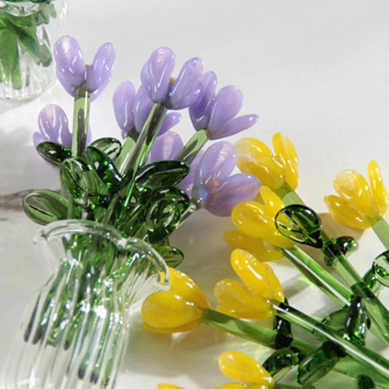 Mini Lifelike Glass Flowers Simulation Flowers Handcrafted Floral Sculpture Floral Bouquet With Vase Home Decoration
