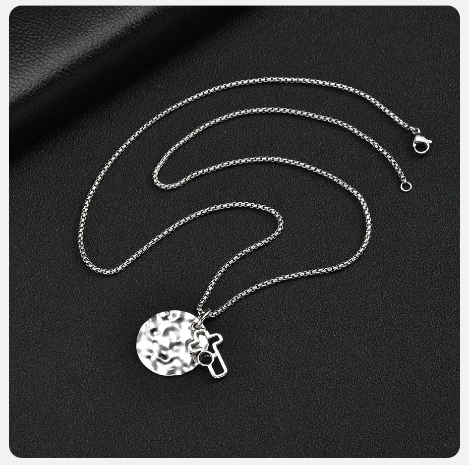 Vnox Herren-Halskette aus gehämmertem Edelstahl, hohler Kreuzanhänger aus natürlichem schwarzem Onyx, Kastenkette, Punk-Religions-Schmuck, Geschenk – Detail 6