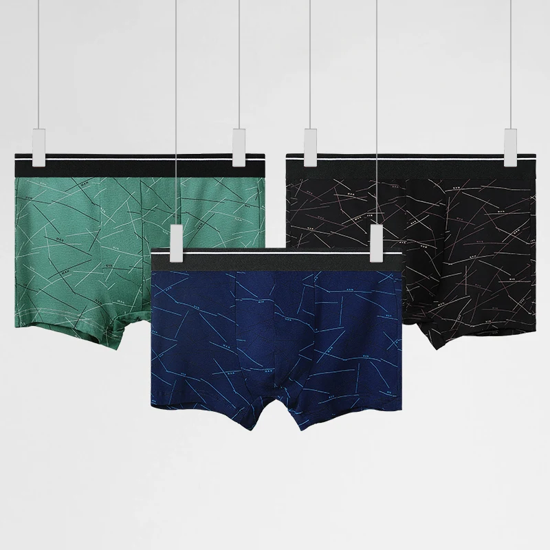 2 buah pakaian dalam pria. Celana boxer katun pria. Mereka berbentuk tipis untuk musim panas. Celana dalam ini cocok untuk olahraga pria