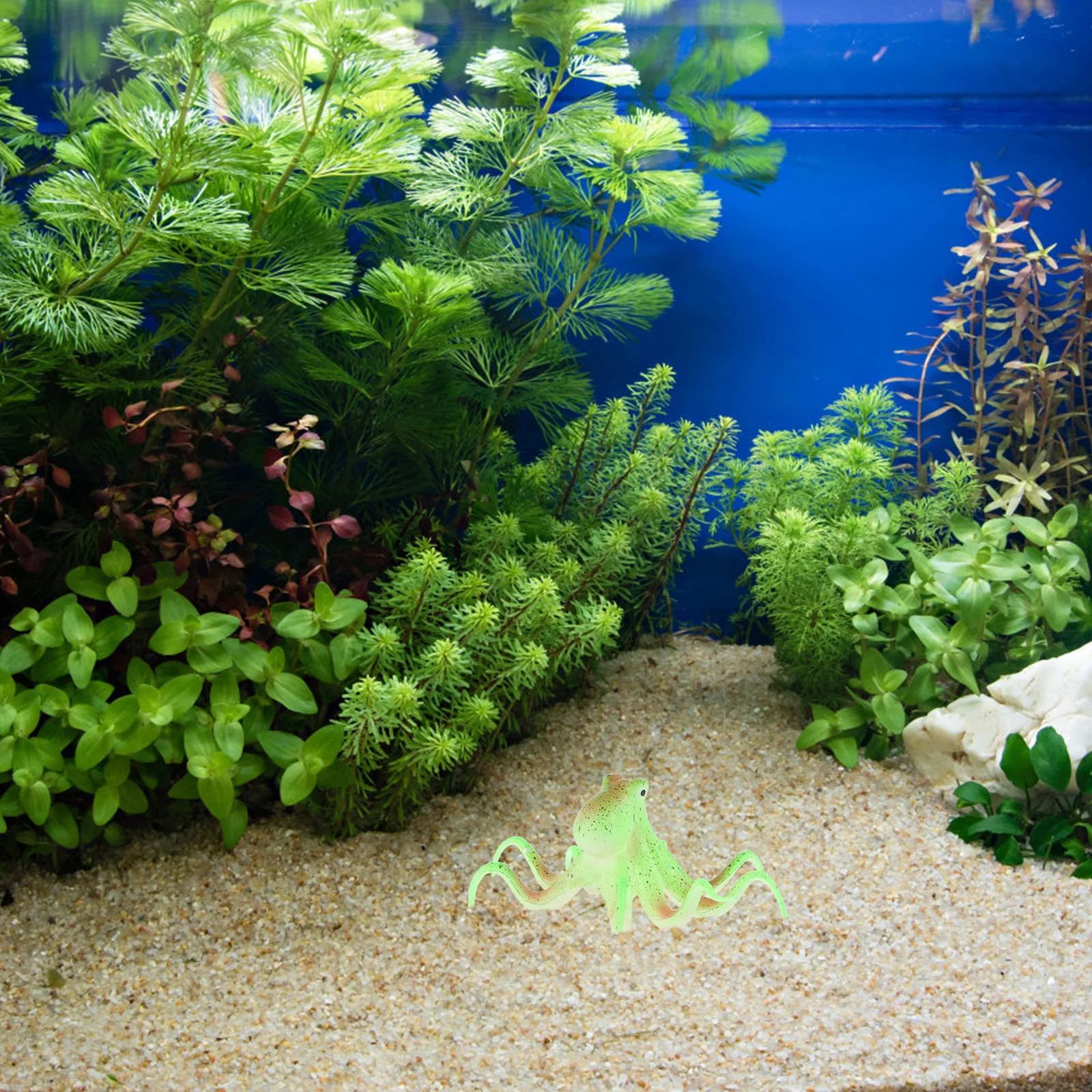 

Night Fluorescent Simulation of Marine Octopus Portable Decoration for Aquarium Animal Fish Tank Mini Silica Gel Small
