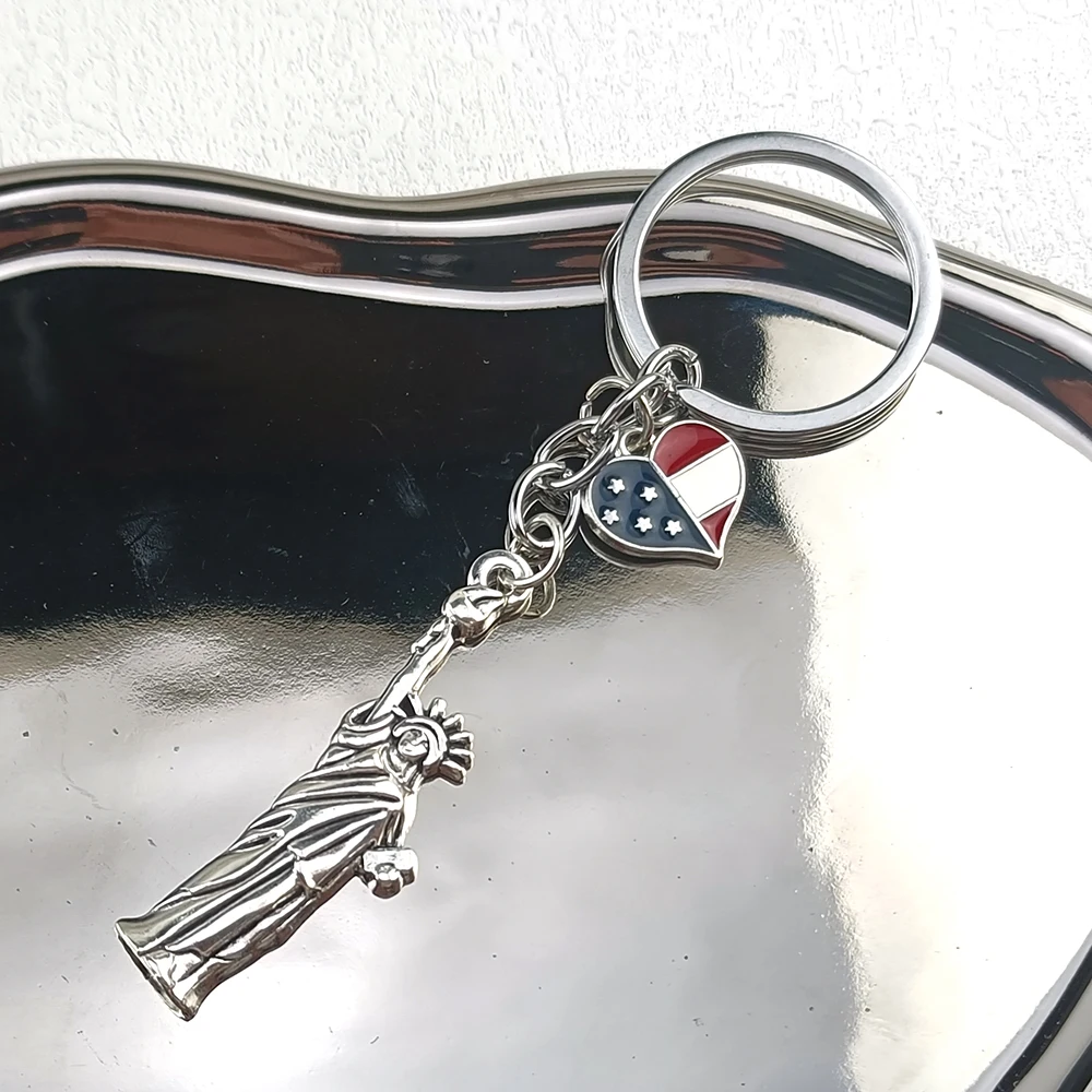 Handmade New York Statue of Liberty Keychain Creative Metal Bag Pendant Keyring Travel Commemorative Crafts Accessories