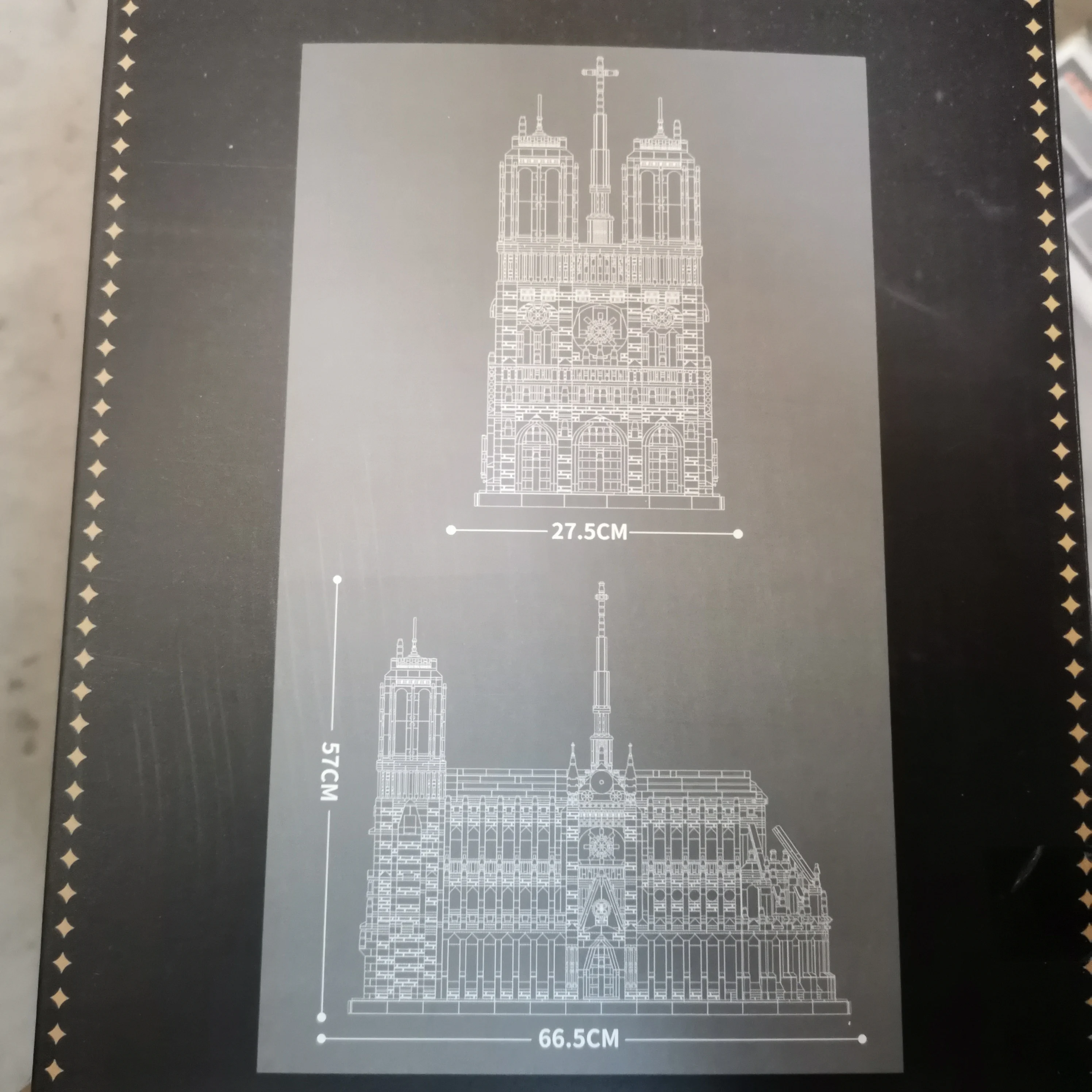 Puzzle z serii Architektura - Model Katedry Notre Dame - Puzzle dla dzieci - Klocki - Prezent na Boże Narodzenie i urodziny