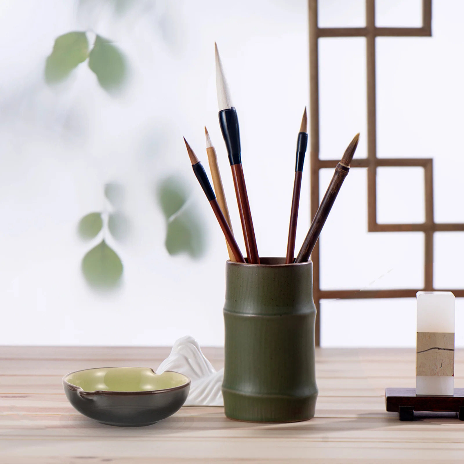 

Durable Ceramic Ink Dish Smooth Surface Portable Calligraphy Stationery Paint Brush Washing Dish Chinese Calligraphy Brush Set