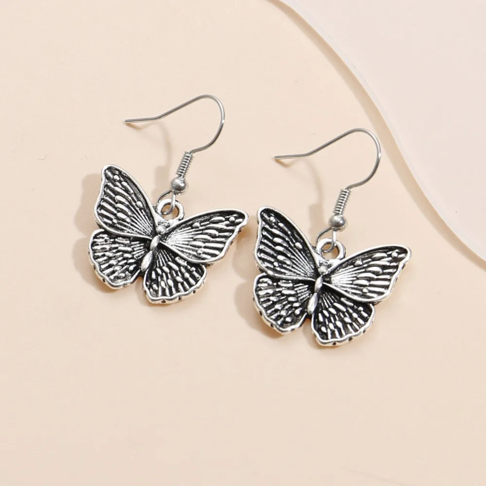 Harajuku مجوفة الشظية اللون على شكل قلب عقد بحلية متدلية على شكل فراشة استرخى أقراط للنساء مبالغ فيها مزاجه مجوهرات هدية