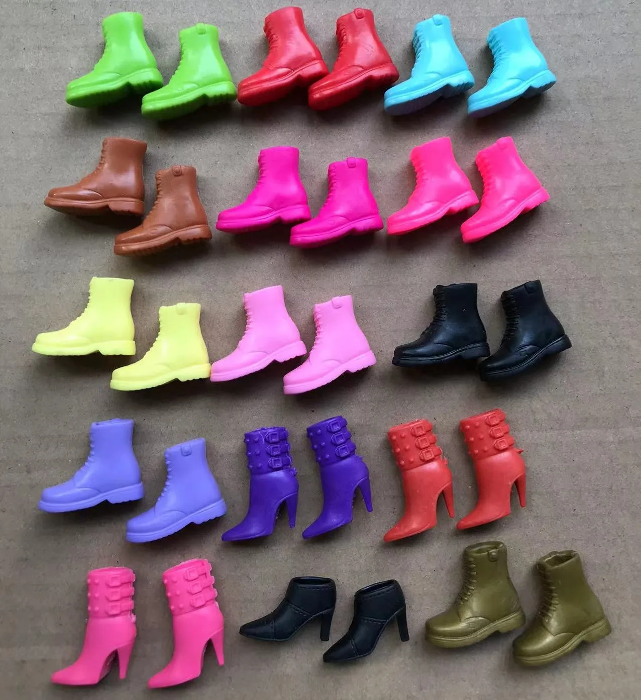 Sapatos de boneca botas médias 1/6, acessórios de boneca, decorações coloridas, coleção infantil, peças de brinquedo, sandálias originais, sapatos