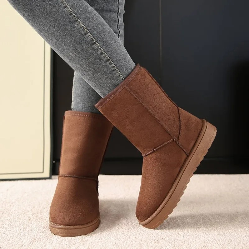 Women's Boots Round Toe Flat Heel Suede-Look Upper Slip-On Structure Plush Lining Mid-Calf Height Casual Winter Outdoor Footwear
