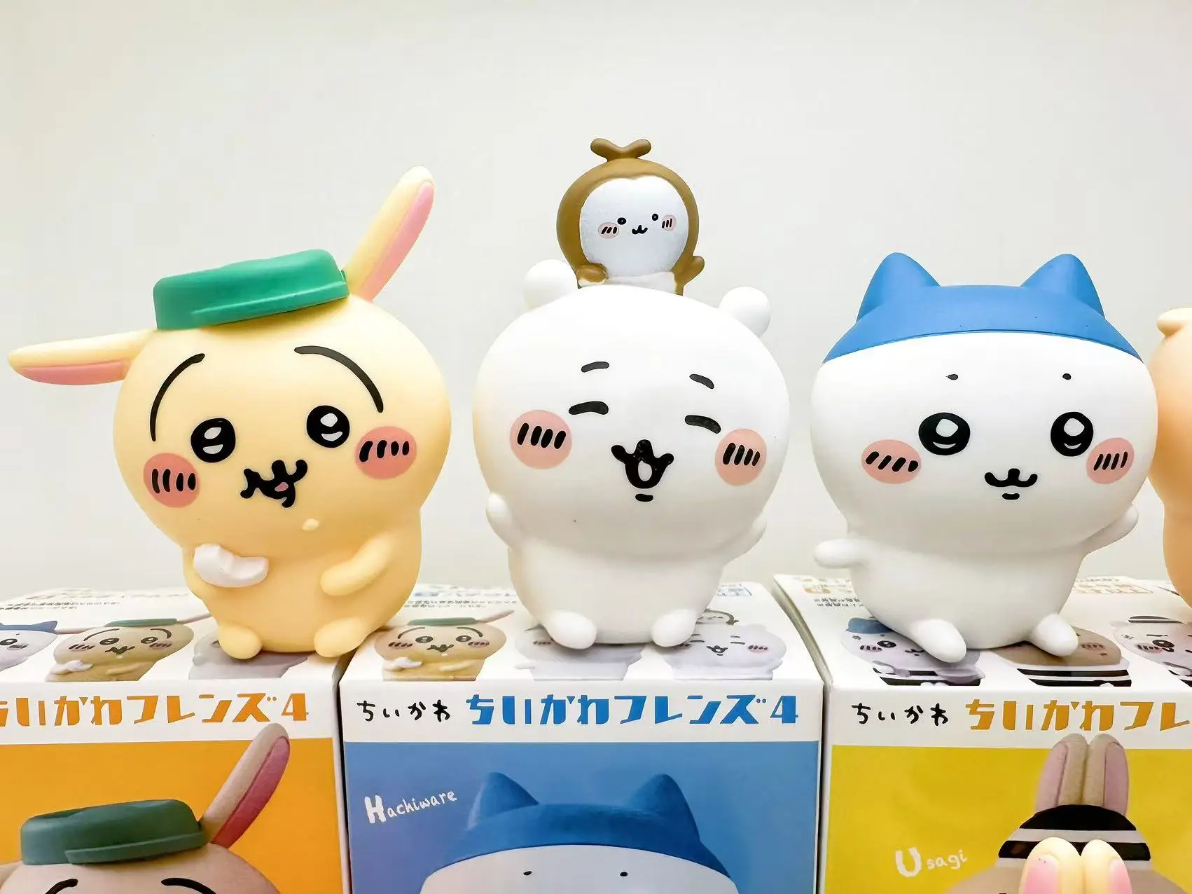 Chiikawa Friends Series 4 Blind Box Figures | Cute Usagi Hachiware Shumai Chiikawa Plush Style Mini Toy Display Collectibles