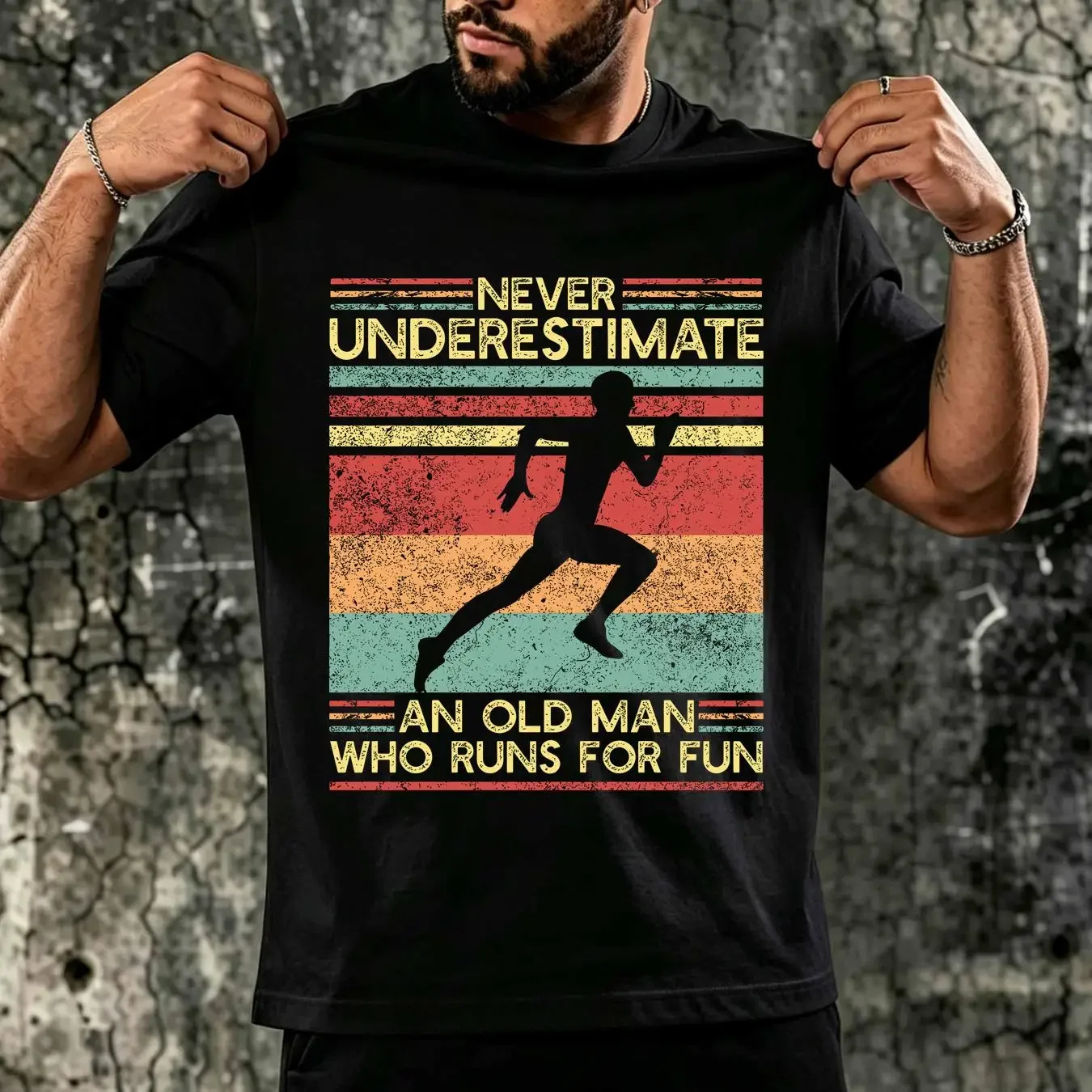 washed T Shirt Never Underestimate an Old Man Who Runs For Fun Running Dad Grandpa Runner Marathon Run Him vintage Washed