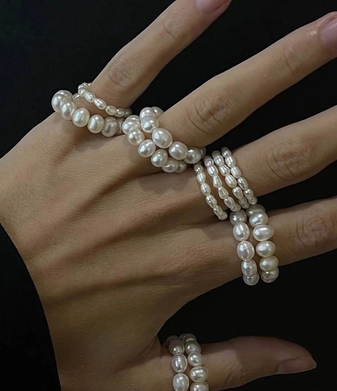 

Vlen Freshwater Pearl Rings for Women Adjustable Elastic Minimalist Stackable Jewelry Luxury Real Pearls Everyday Wear