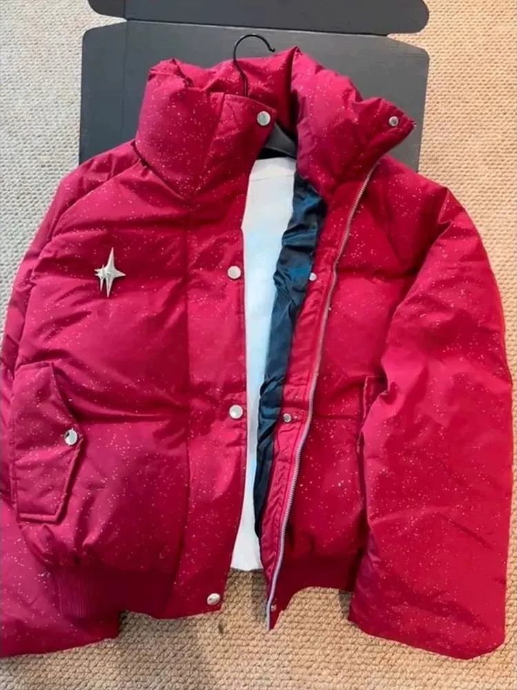 

Корейская стильная утепленная зимняя хлопковая куртка-пуховик для женщин, свободного кроя, красная, новогодняя верхняя одежда, с воротником-стойкой, длинными рукавами, на молнии