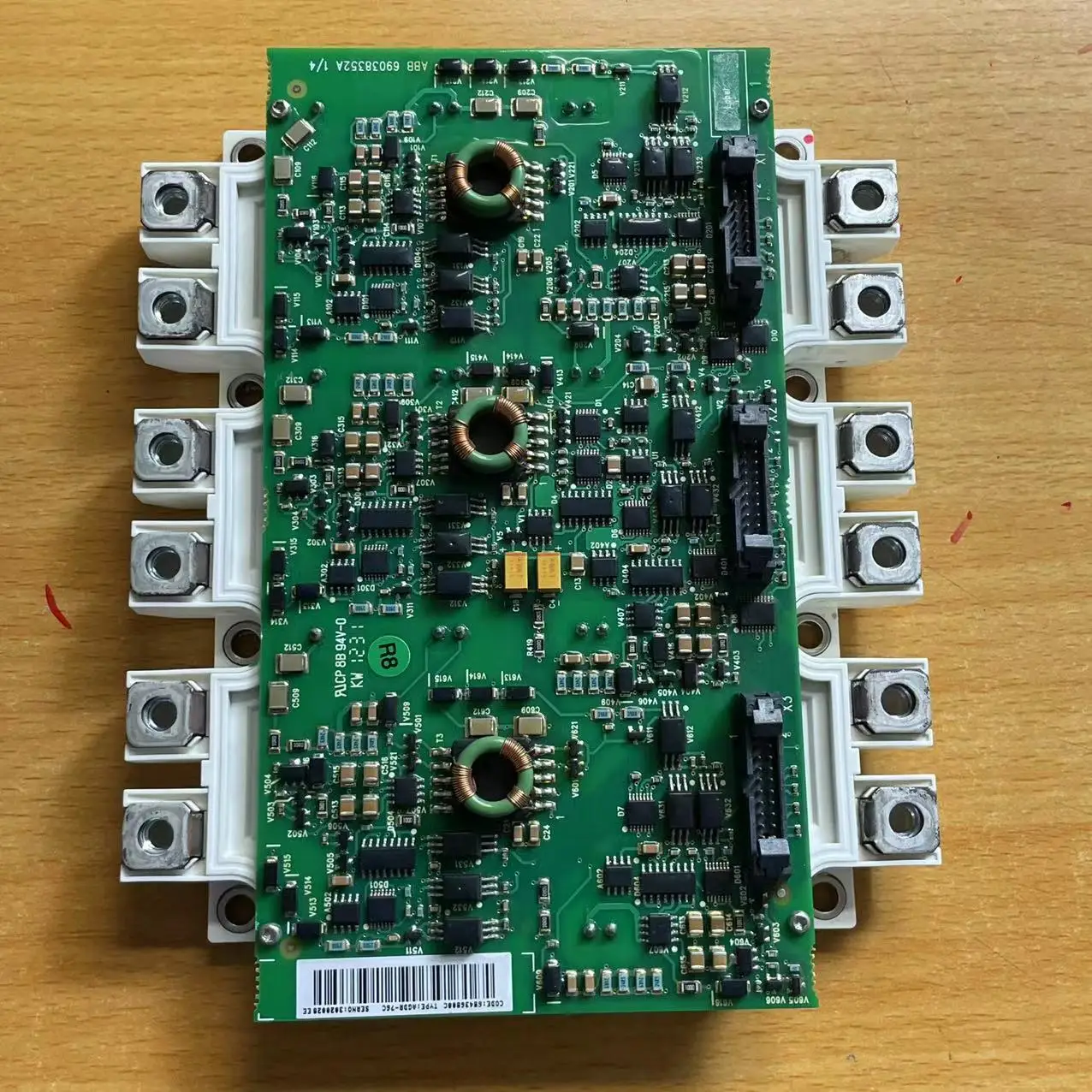 Disassembled ABB inverter driver board FS225R17KE3 FS300R17KE3 FS450R17KE3 AGDR-76C