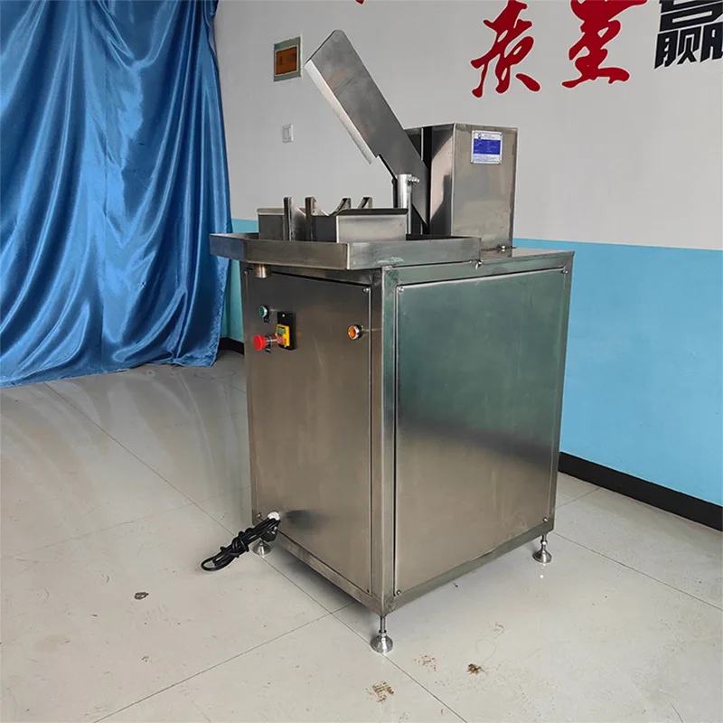 Coconut Juice Extractor with Halving Function: Maximize Coconut Utilization