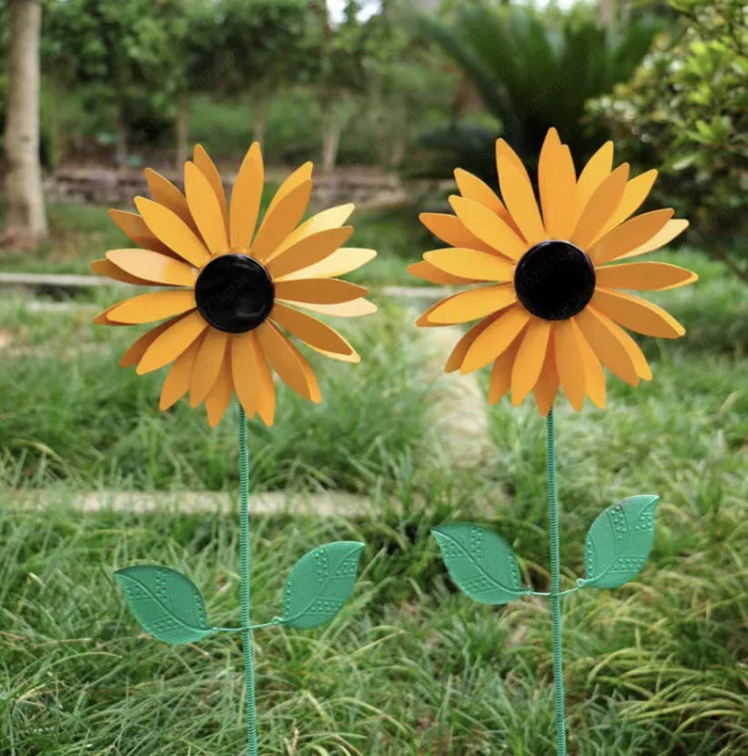 Metal Sunflower Spinning Windmill Outdoor Garden Decor Iron Craft Windmill Lawn Ornament Yard Art Patio Decoration Outdoor