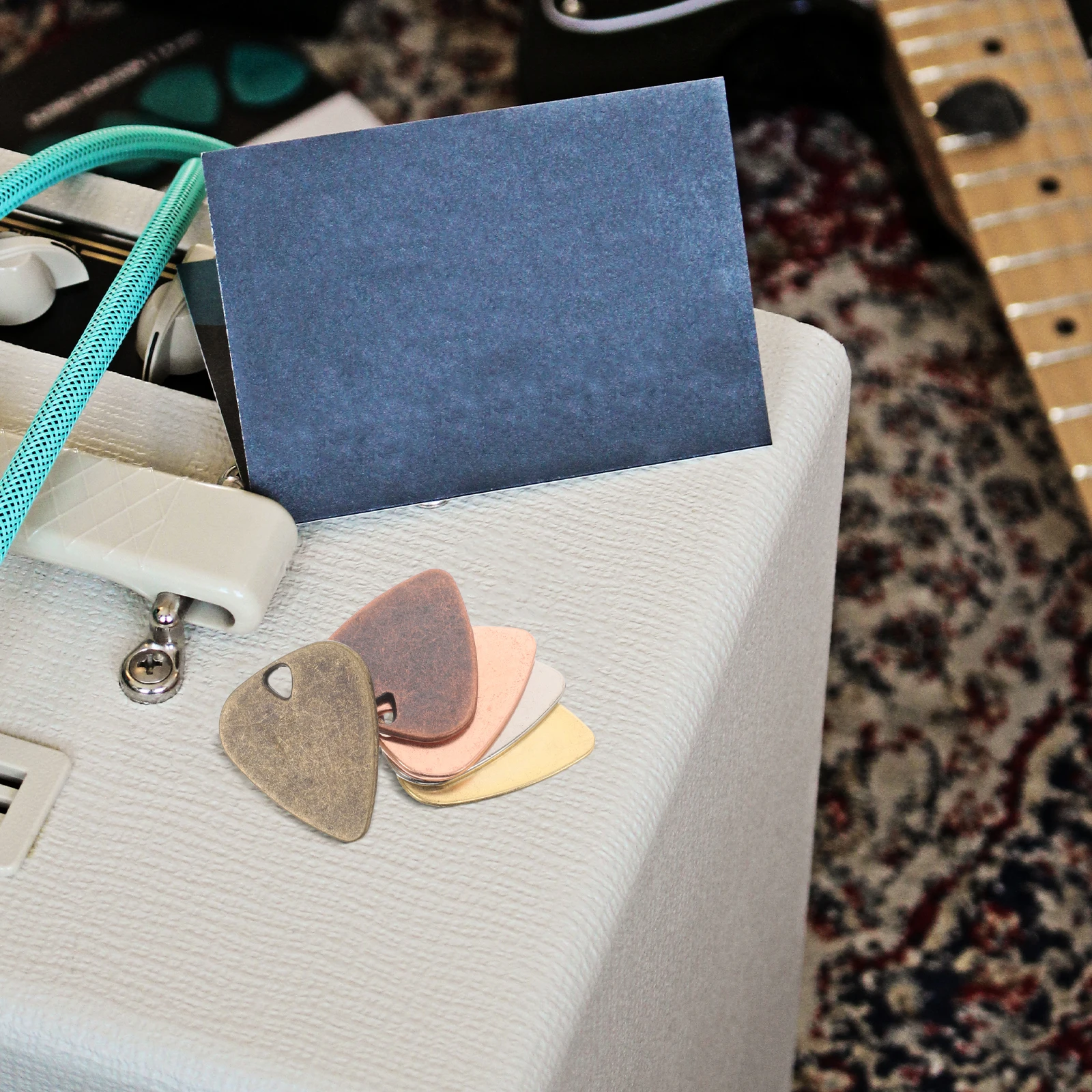 

5 pcs Electric Guitar Picks Bronze Custom Bass Cool Felt Ukulele Stainless Steel Durable Precision Craftsmanship Versatile