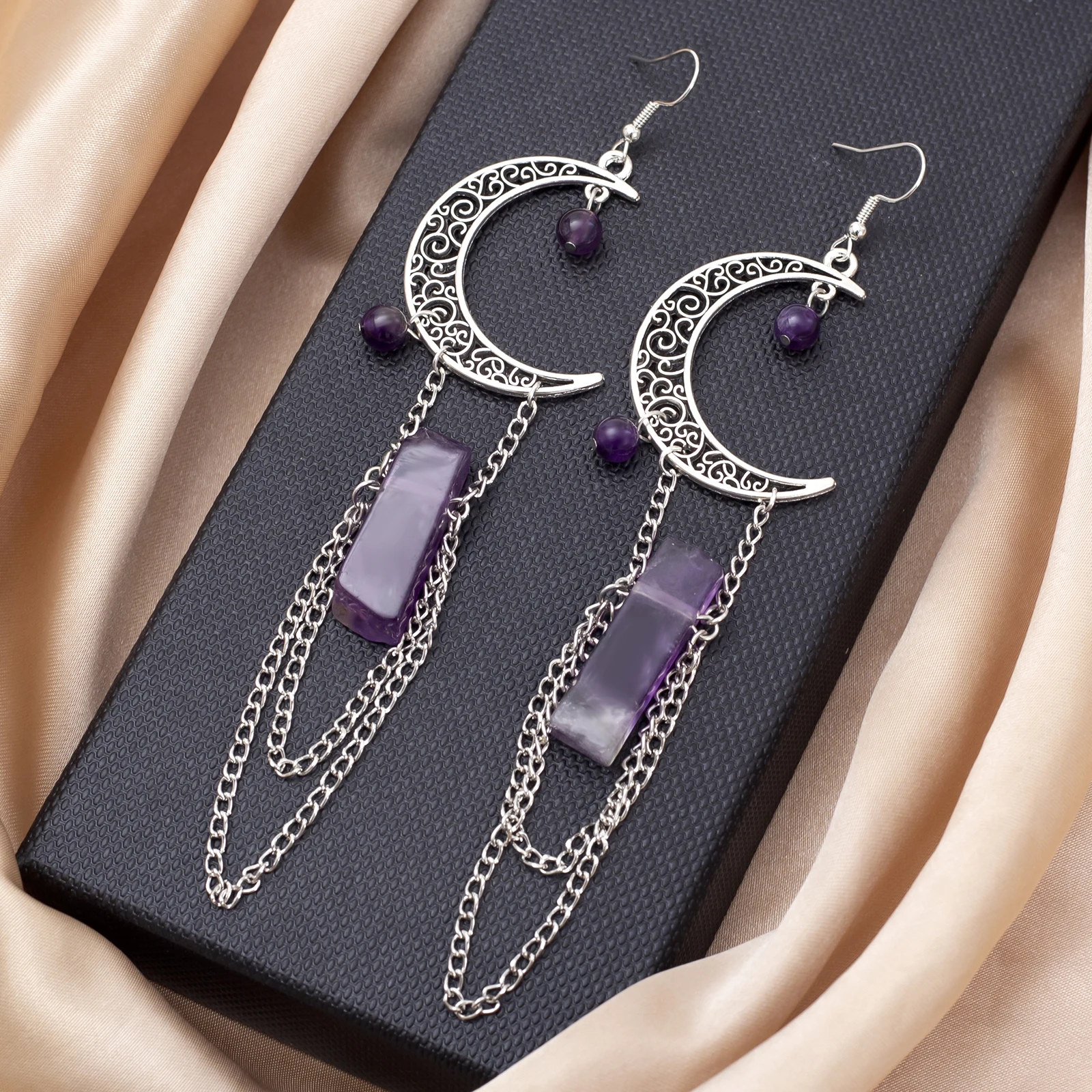 New Witchy Crescent Moon Crystals Stone Earring Wicca Healing Crystal Magic Protection Celestial Jewelry Women Gift