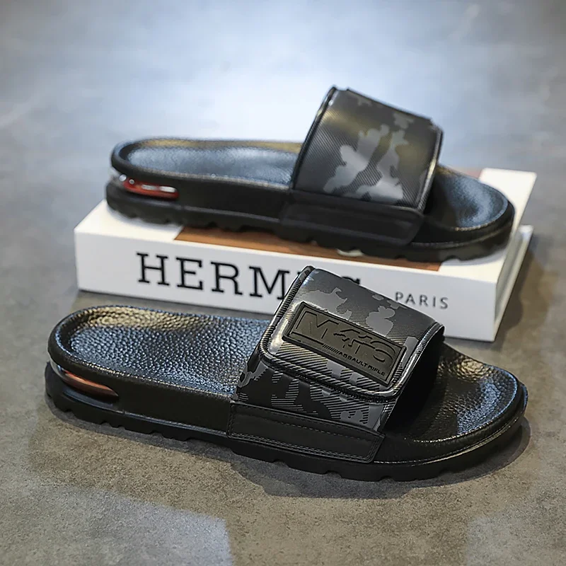 2025 الربيع والصيف الاتجاه ملابس عصرية سوبر لينة النعال الرجال الفيلكرو وسادة هوائية شخصية جميع النعال كلمة واحدة عادية