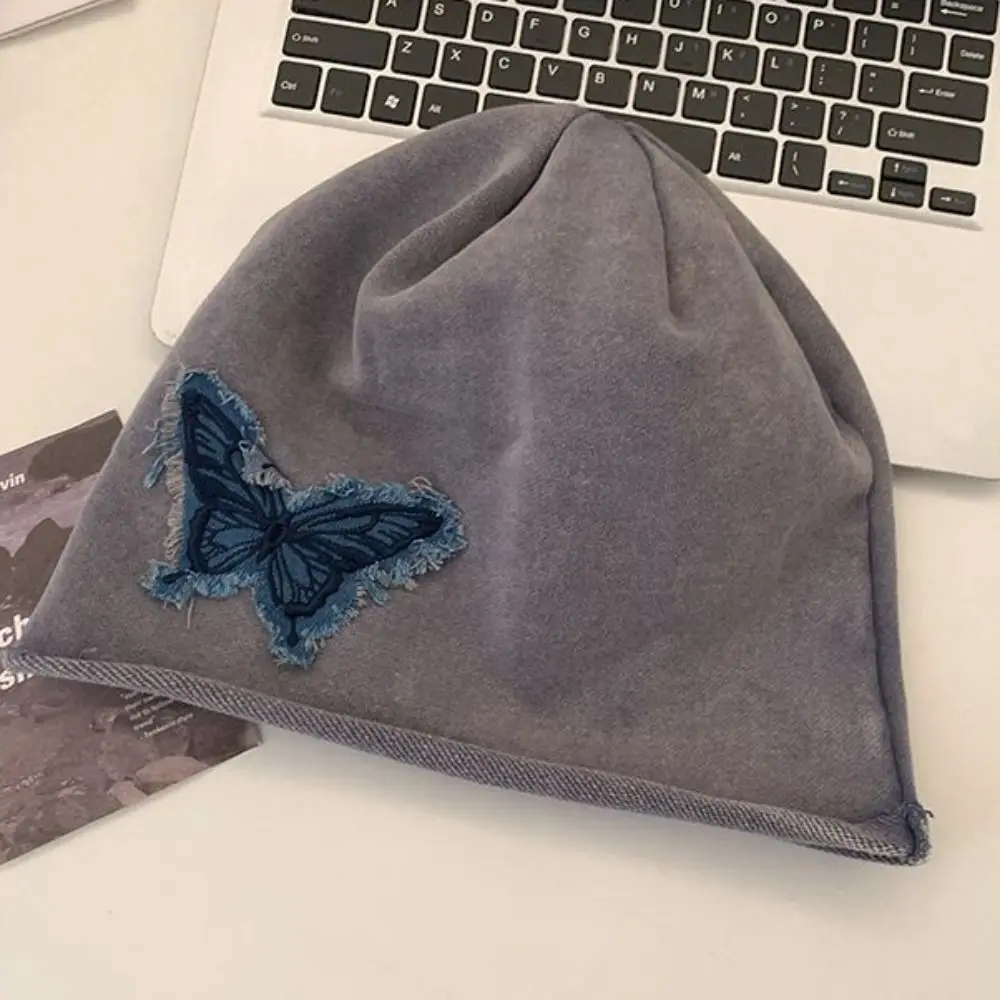 

Elegant Y2k Butterfly Beanies Patch College Style Retro Skullies Pile Cap Korean Style Pullover Hat Female/Male