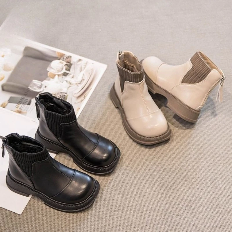 

Winter Child Boot 2025 Autumn Child Flat Flat Velvet Boots Girls Fashion Boot Casual Anti Slip Warm Cotton Girls Short Boot