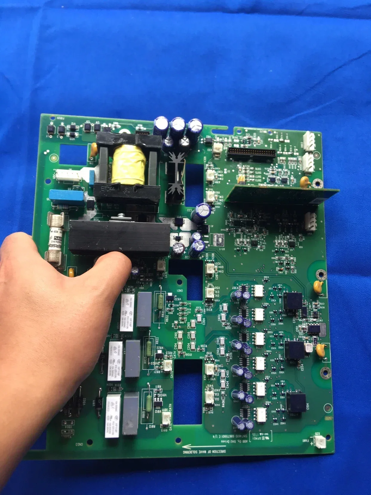 

Frequency Converter ACS510/550 Series 75K/90/110kw Power Board Drive Board Motherboard SINT4610