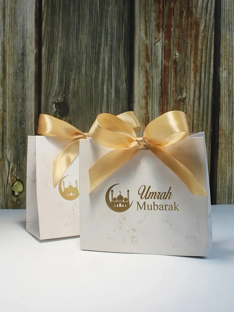 

Ummrah Mubarak gift bag for Muslims, Islamic Ramadan, Kareem eid al-Fitr decoration, Hajj keepsake, family and friend present