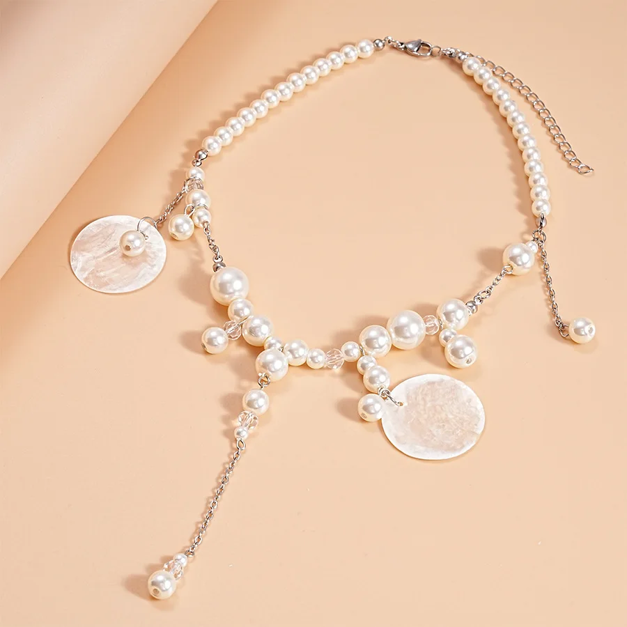 Elegant White Simulated Pearl Chain Necklace Bohemian Round Shell  Fringe Tassel Necklace for Women Minimalist Party Jewelry