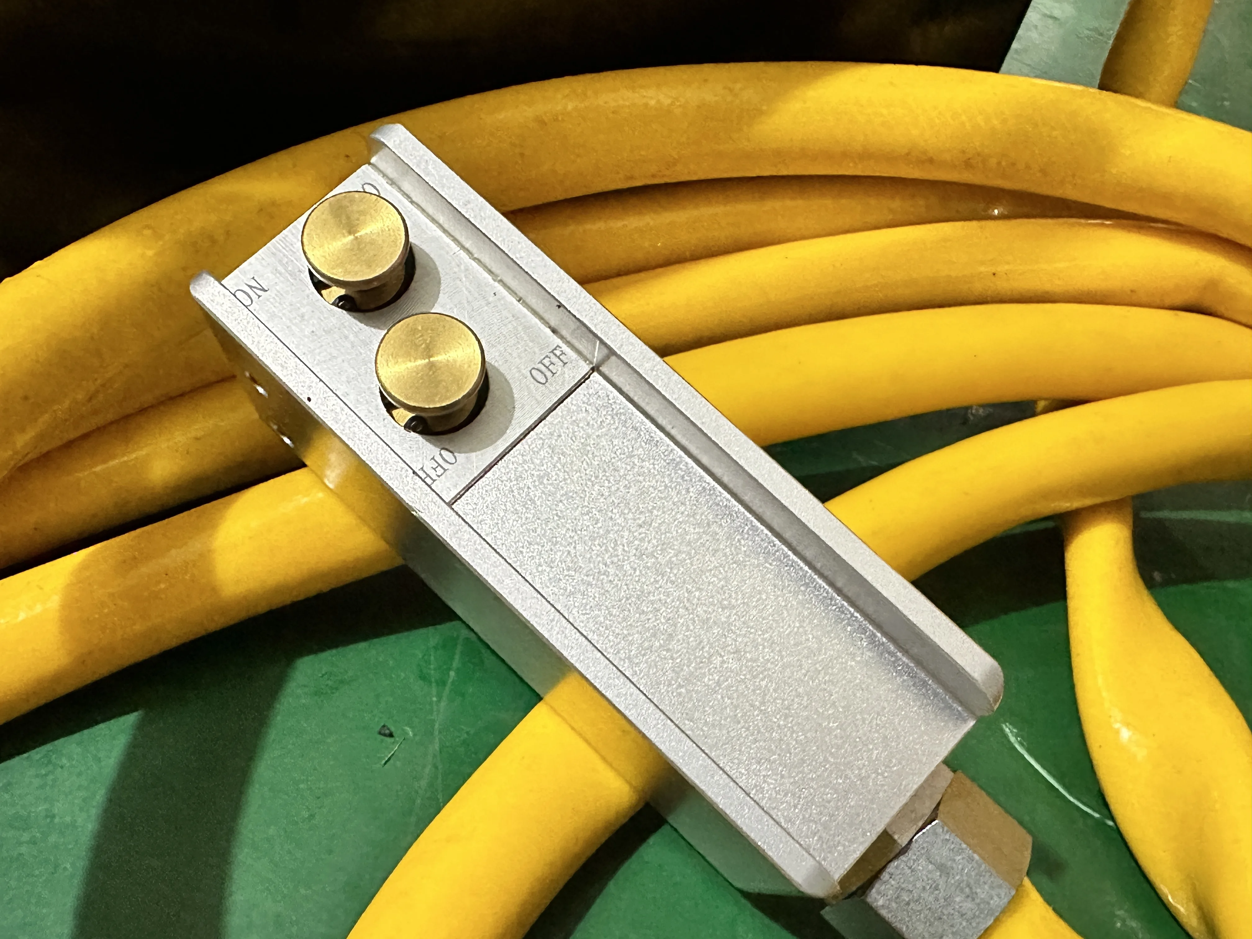 Industriële boutoplossingen met Rennes KLW4030N2 hydraulische momentsleutelpomp luchtpomp