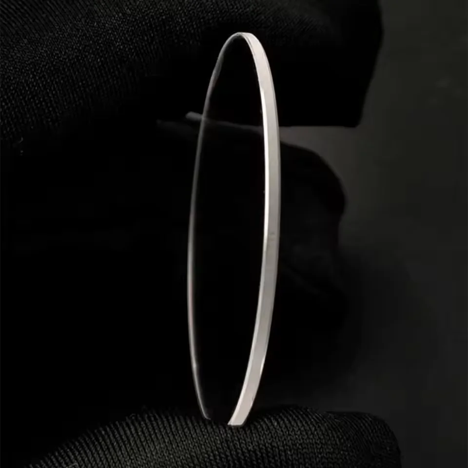 飛行機サファイアクリスタルガラス 1.5 ミリメートル厚さフラットラウンドクリスタルクリアフロントカバー 24 ミリメートル-40 ミリメートル直径部分時計修理用