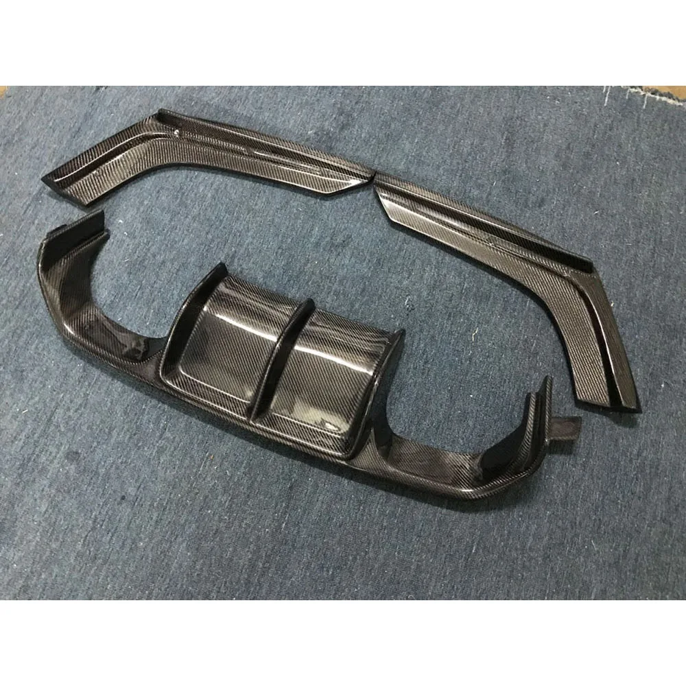 

Rear Bumper Diffuser Spoiler Splitters Prepreg Dry Carbon Body Kits ABS for BMW 3 4 Series F80 M3 F82 F83 M4 2014-2017
