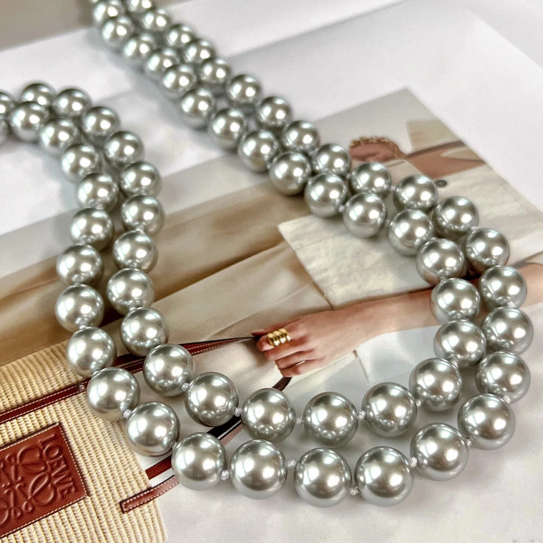 10Mm double layer, imported craft platinum gray Shijia pearl necklace, super variety of wearing methods, simple and versatile