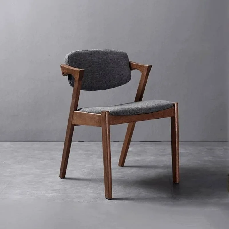 

Solid Wood Armrest Dining Chairs Luxury Aesthetic Kitchen Wooden Dining Chairs Accent Conference Sillas De Comedor Furniture