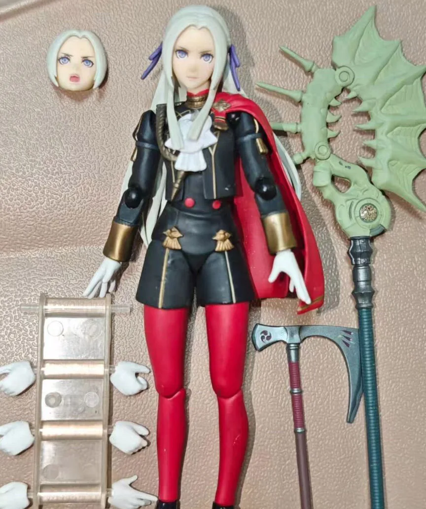 Em estoque menor preço 2025 japonês original anime figura móvel edelgard von hresvelg figura de ação brinquedos modelo colecionável