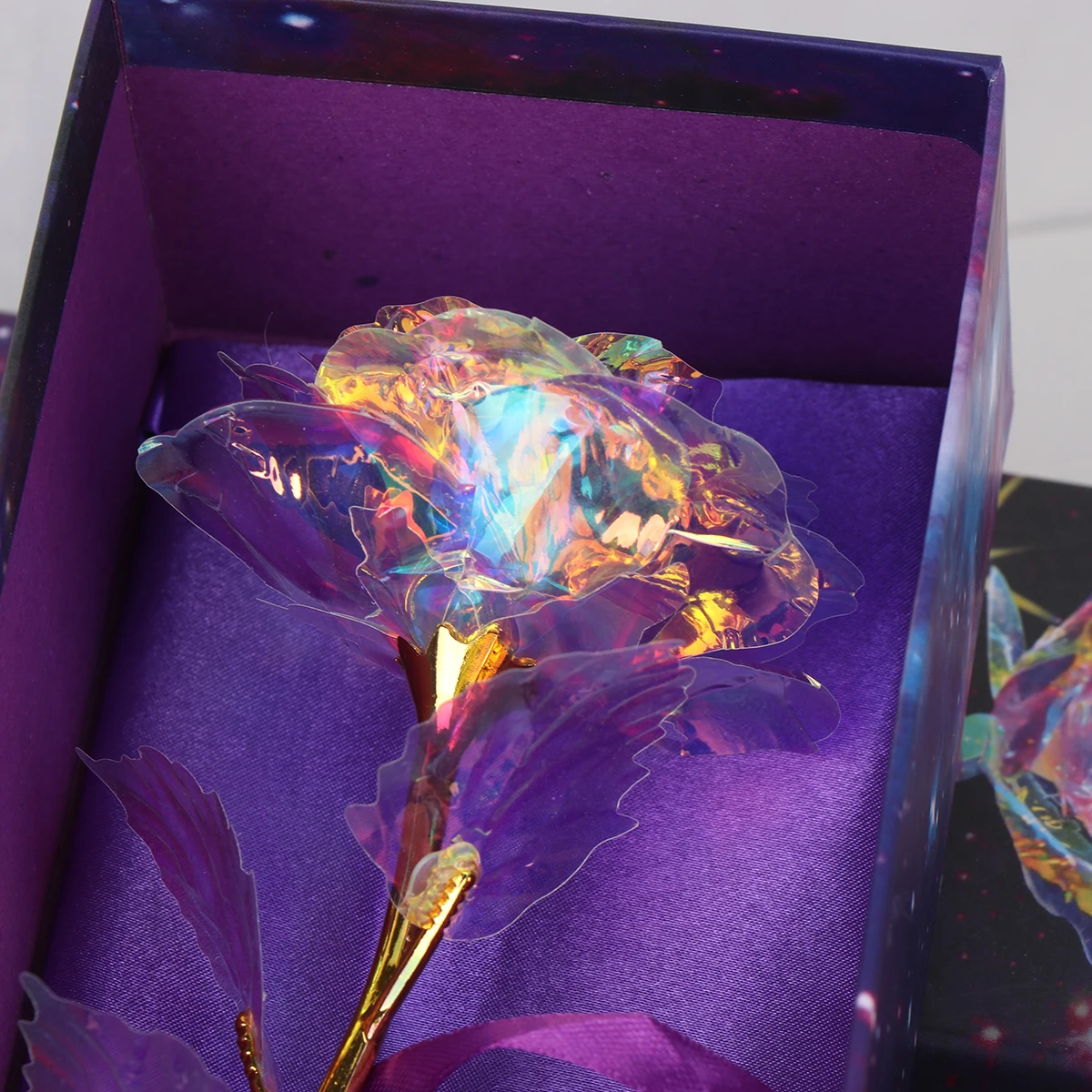 

Shine Gold Leaf Rose Christmas Presents Flowers Decorations Valentine Day Gift Box Elegant Romantic Atmosphere