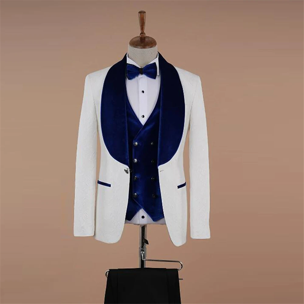 

White Floral Jacquard Wedding Suits For Men Fit Slim Velvet Shawl Lapel Blazer Vest Pants 3 Pieces Groom Tuxedos Prom Party Set