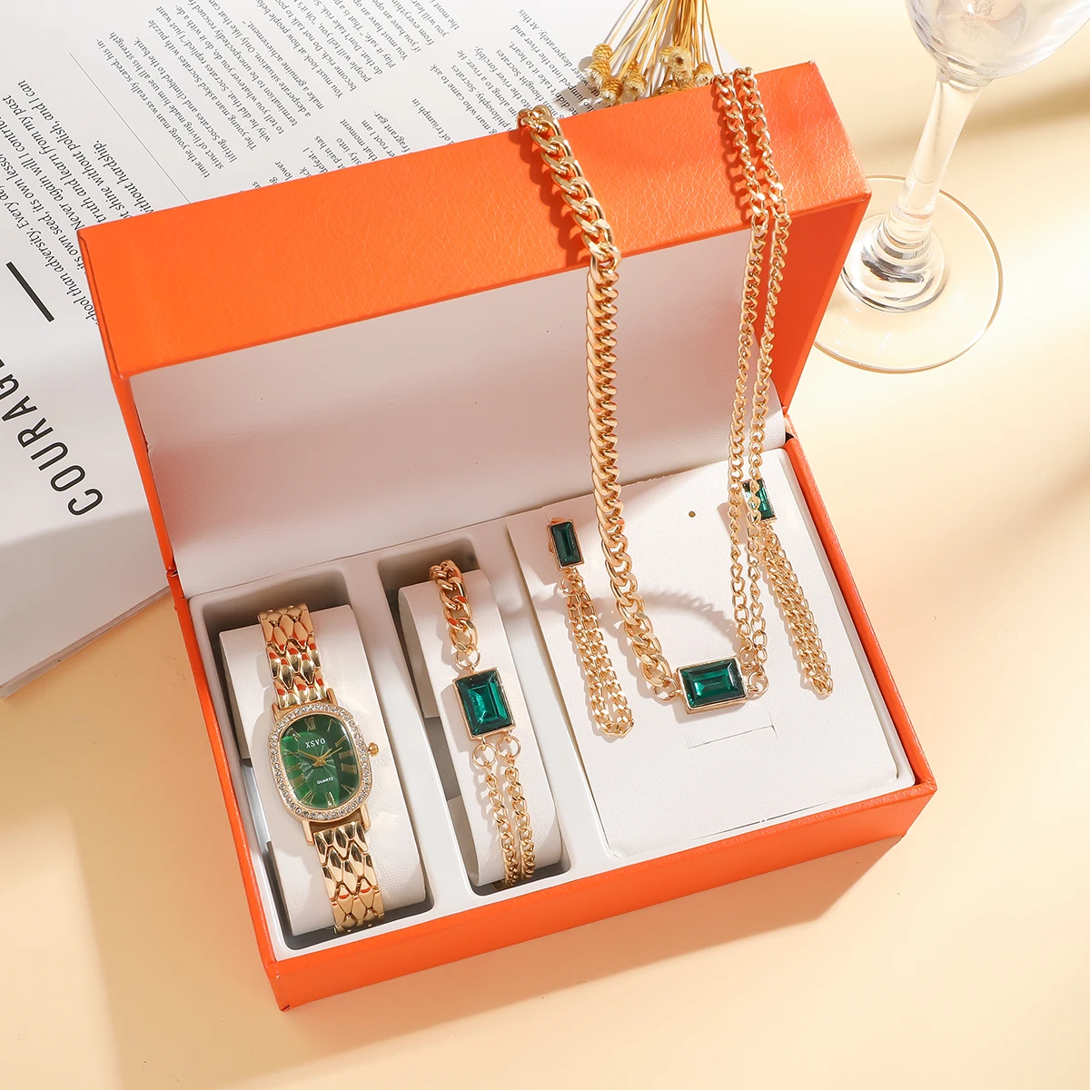 

No gift box; ladies' wristwatch with luxury diamonds, oval quartz watch square diamond jewelry set of 4 pieces