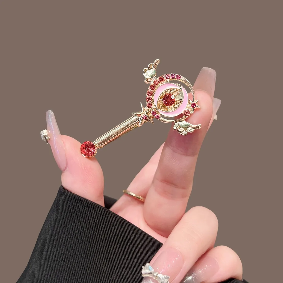 1/2 Stuks Mooi Meisje Warrior Hits Diamant Bezaaid Toverstaf Haar Clip Roze Dromerige Super Opvallende verlichten Speelse Styling