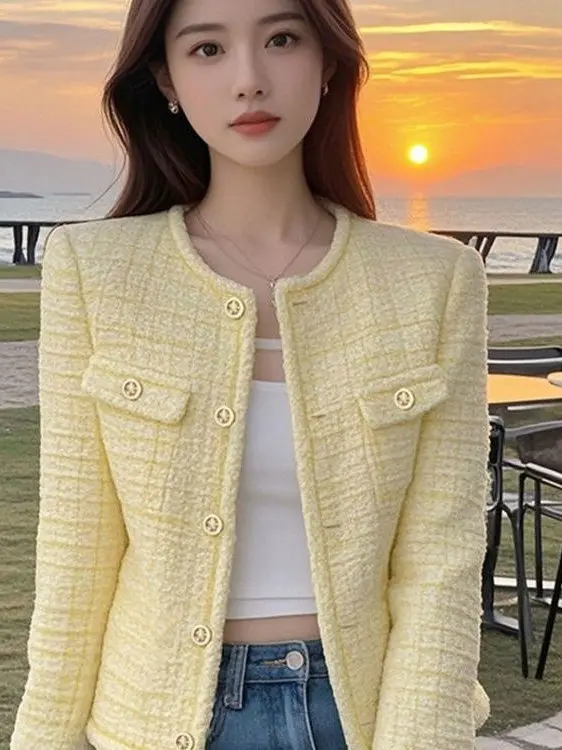 Yellow Short Outerwear Women's Korean Style Elegant Design Spring 2025 Fashion Ladylike Shirt Button Closure  Color