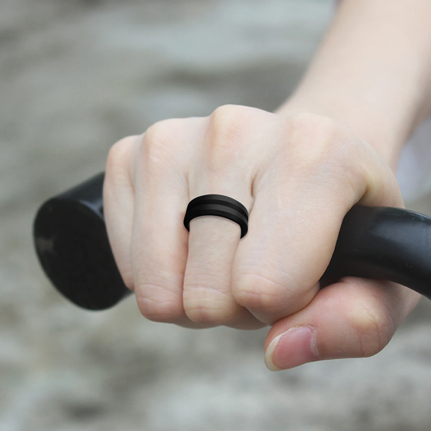 1PC V-shaped 8MM Silicone Rings Men Women Lightweight Silicone Finger Ring For Wedding Rubber Bands Outdoor Running Jewelry image 4