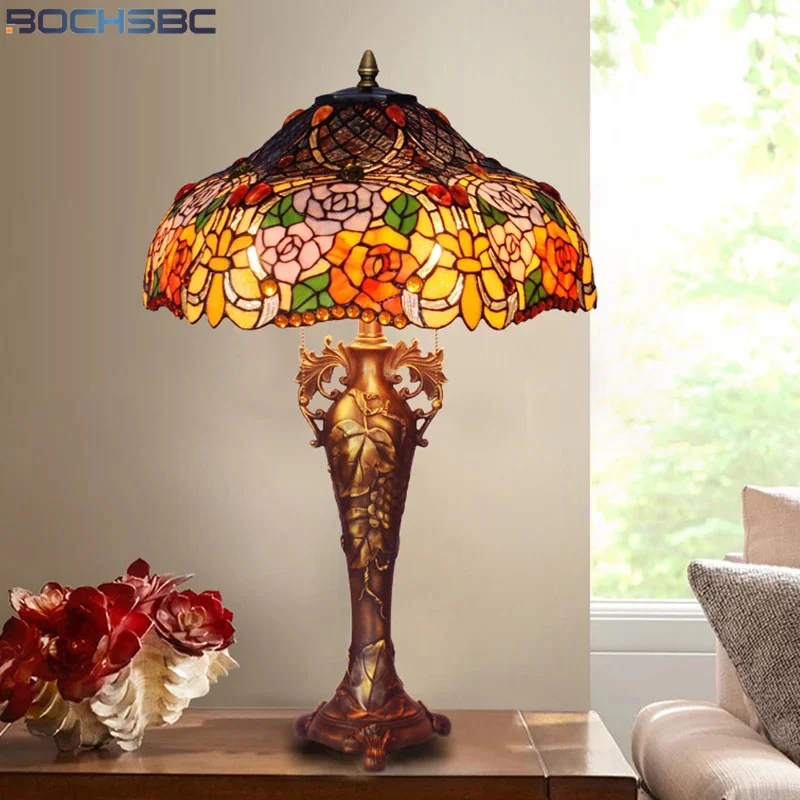 

Tiffany Stained Glass Table Lamp Retro Art Roses/Grapes Desk Lamp Study Hotel Villa Decorative Table Light Bedside Night Light