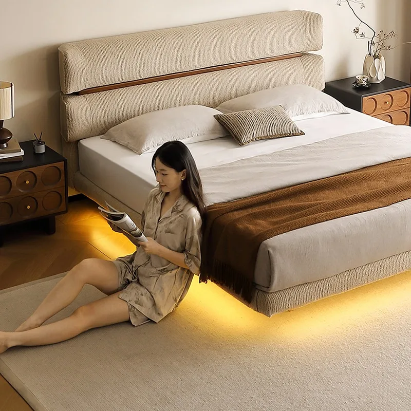 European Simple Bed Designer Beauty Simple Trendy College Beauty Comfortable Bed Bedroom Double Modern Cama Trendy Furniture