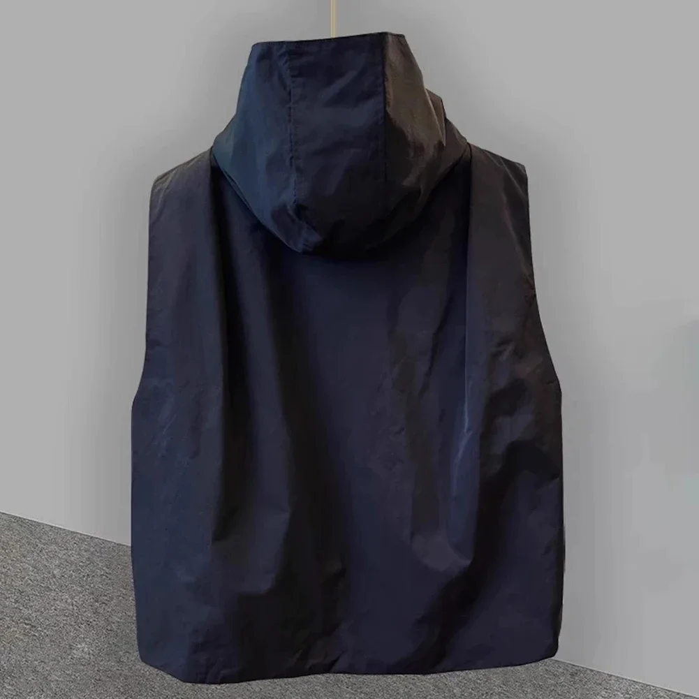 سترة رجالي فضفاضة بغطاء للرأس بتصميم جيب سادة بدون أكمام