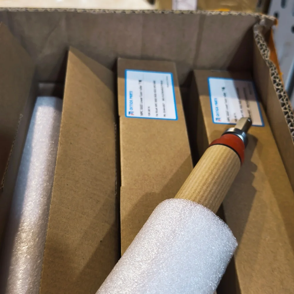 

1pcs D144-4057 D1444057 Lower fuser roller For Ricoh MPC 3002 3502 4502 MPC3002 MPC3502 MPC4502 MPC5502 pressure sleeved roller